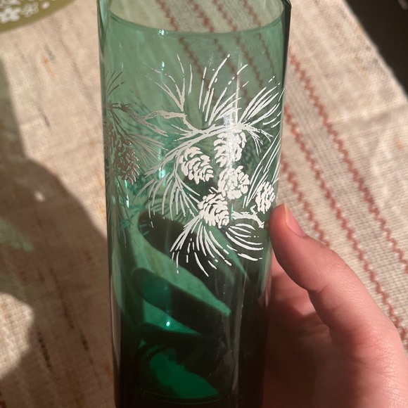 1950s vintage Anchor Hocking forest green glasses w white fir decal - Picture 2 of 4